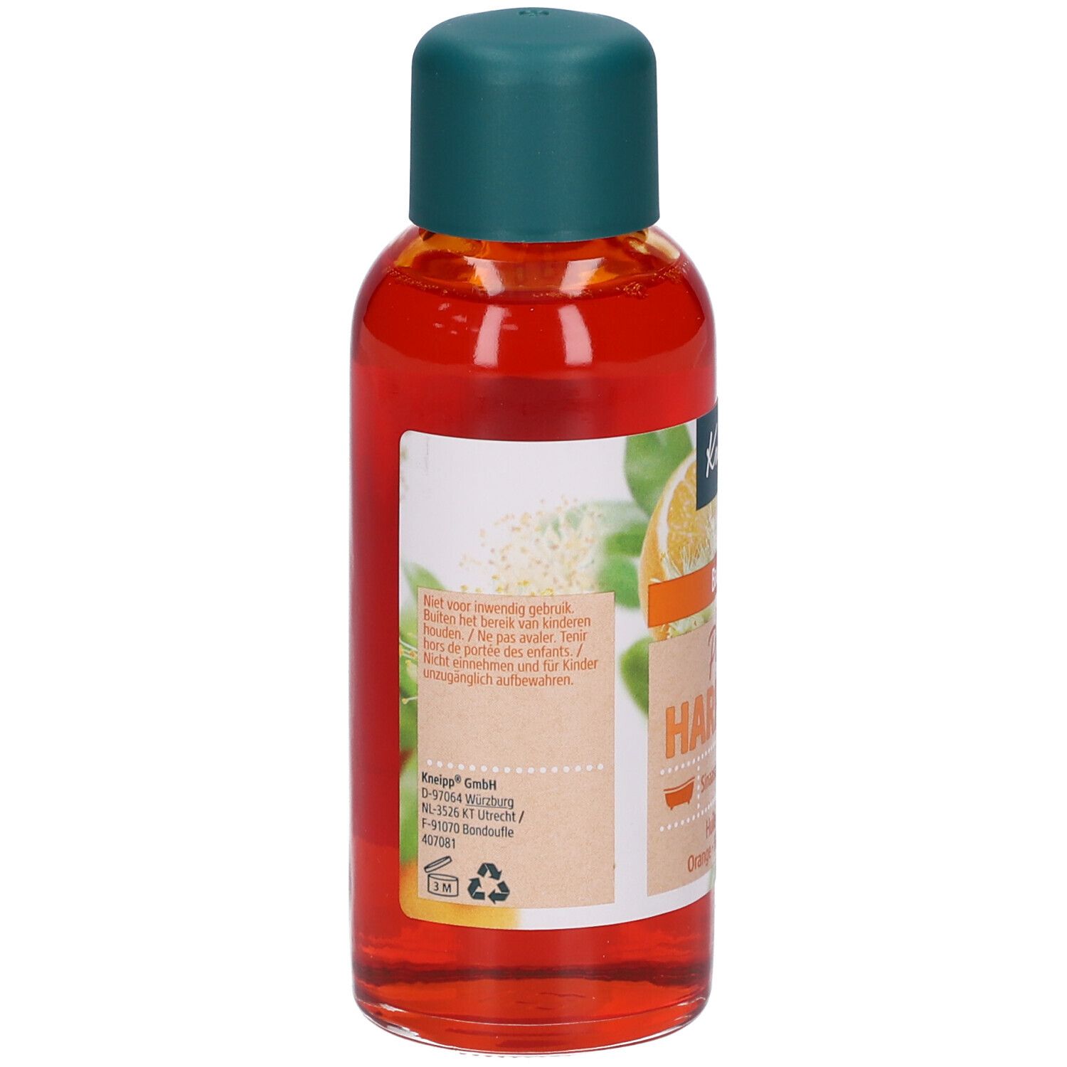 Retro del flacone di olio da bagno Kneipp. Testo e loghi. Tappo verde, olio arancione. Scritta: Kneipp, Badolie, Pure Harmony.