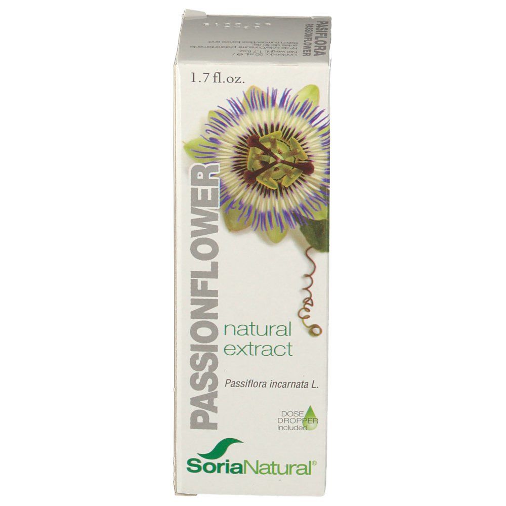 Scatola con immagine e testo. Scritta: PASSIONFLOWER natural extract. Marchio: Soria Natural. Contagocce incluso.
