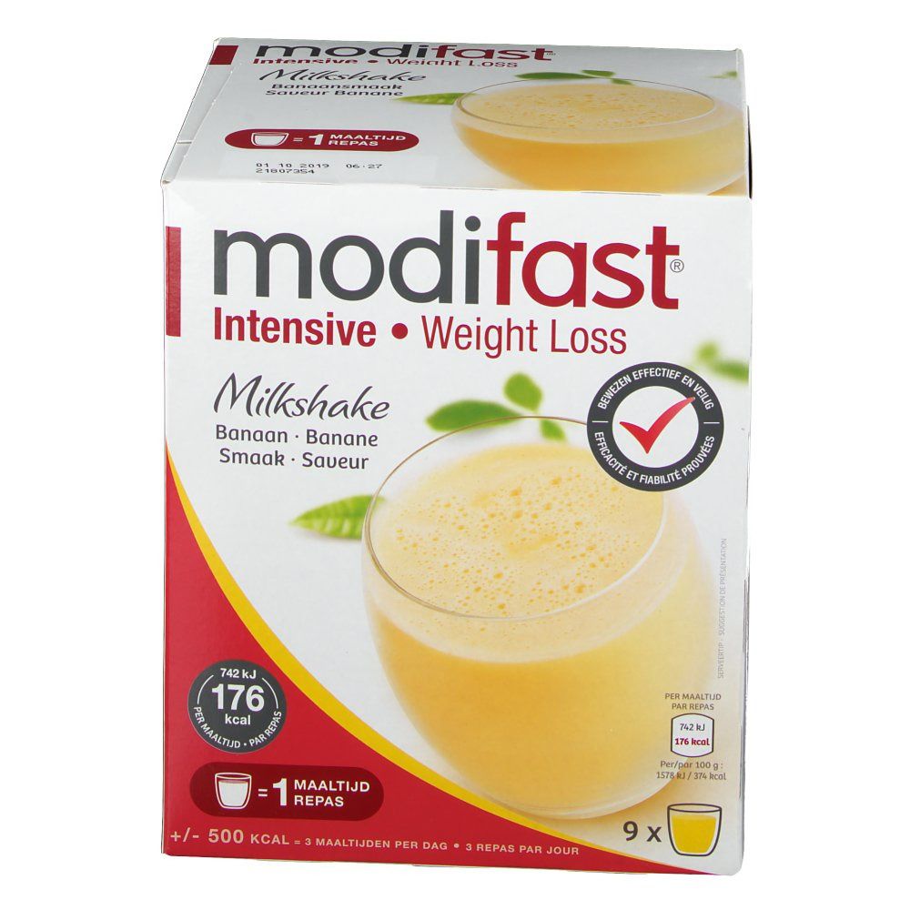 Confezione Modifast Intensive Milkshake Banane. Logo rosso, testo bianco. Bevanda gialla in un bicchiere. 9 porzioni. 176 kcal per porzione.