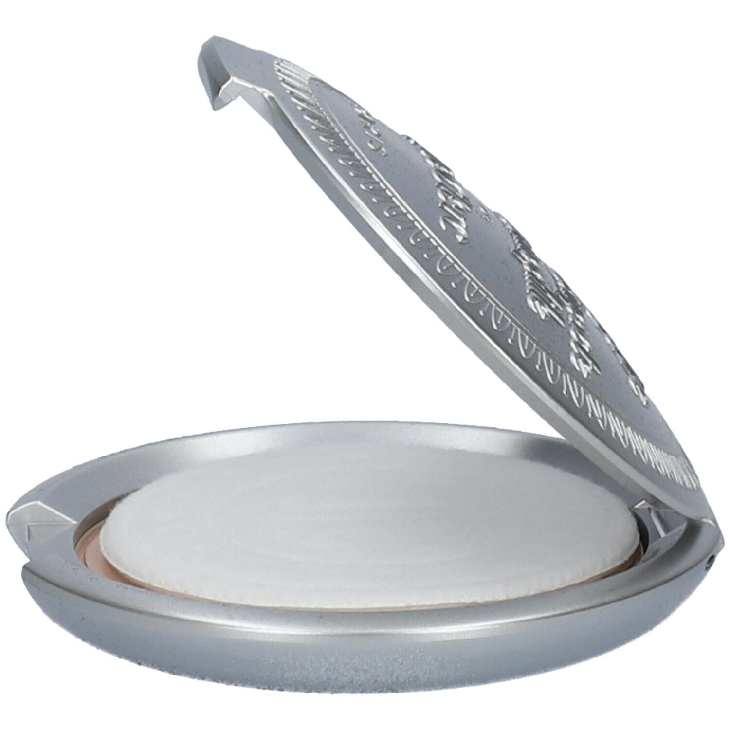 Cofanetto compatto argento aperto. Coperchio con incisioni. Cipria visibile.