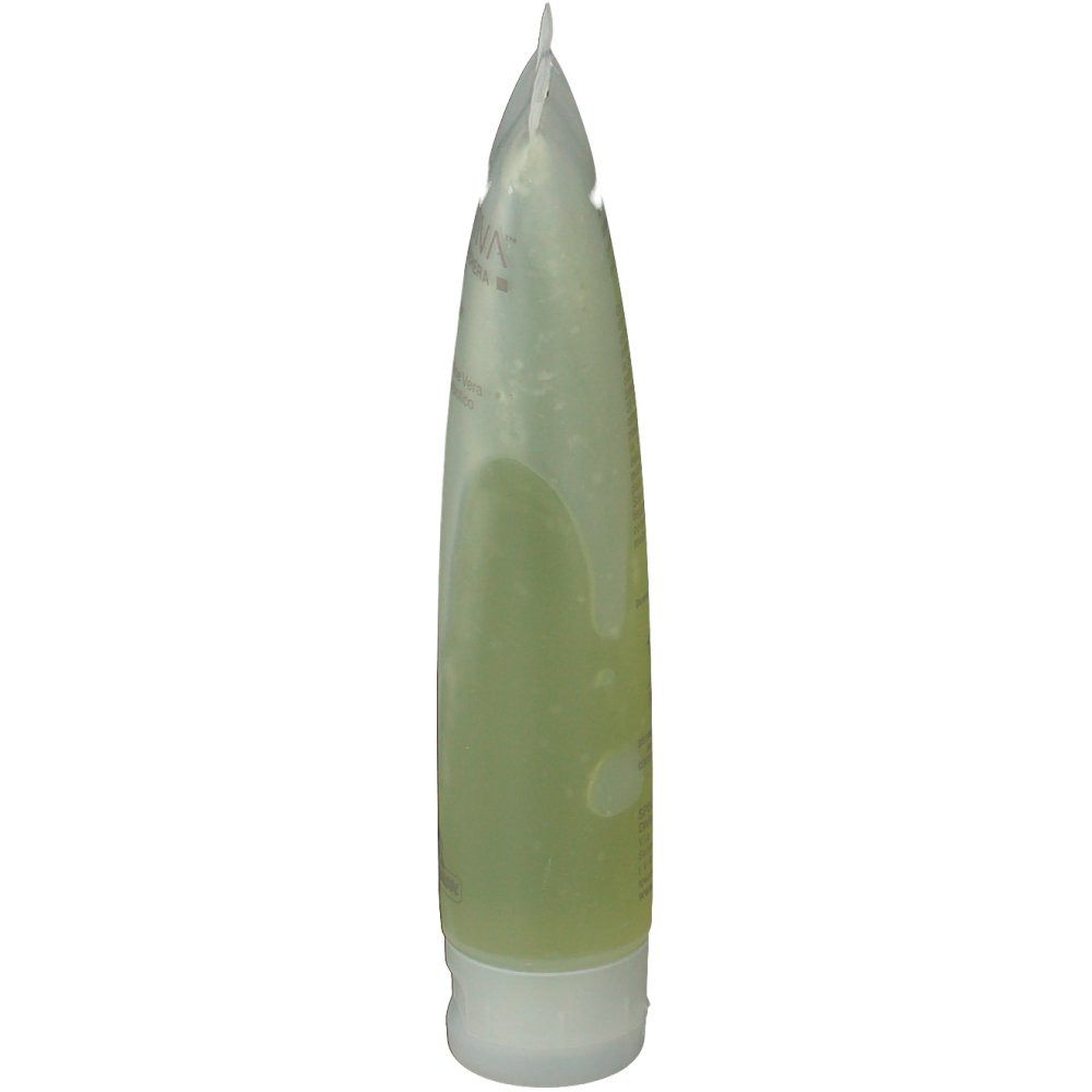 Tubo sottile e trasparente con gel verdognolo. Chiusura bianca in basso. Vista laterale del prodotto.