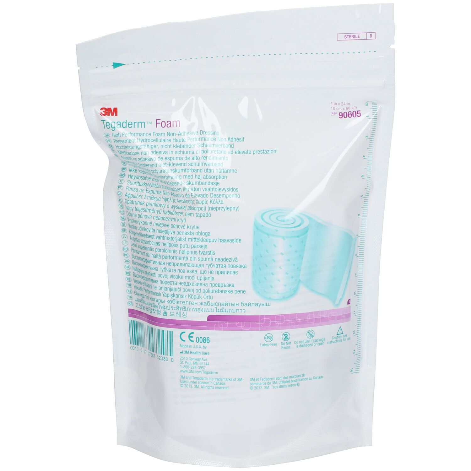 Confezione di 3M Tegaderm Foam. Busta bianca con testo e illustrazione. Marchio CE visibile.