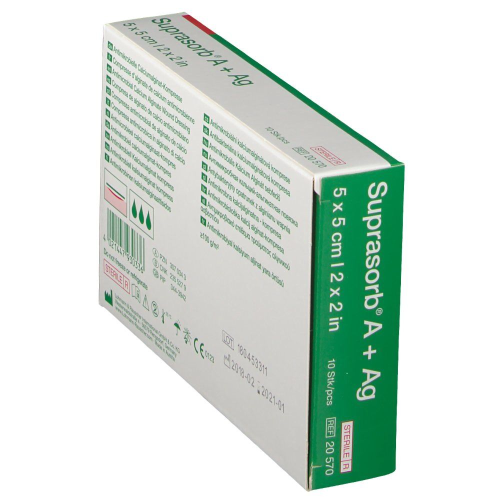 Confezione Suprasorb A + Ag inclinata, 5 x 5 cm. Informazioni multilingue. Sterile. Numero di lotto e scadenza.