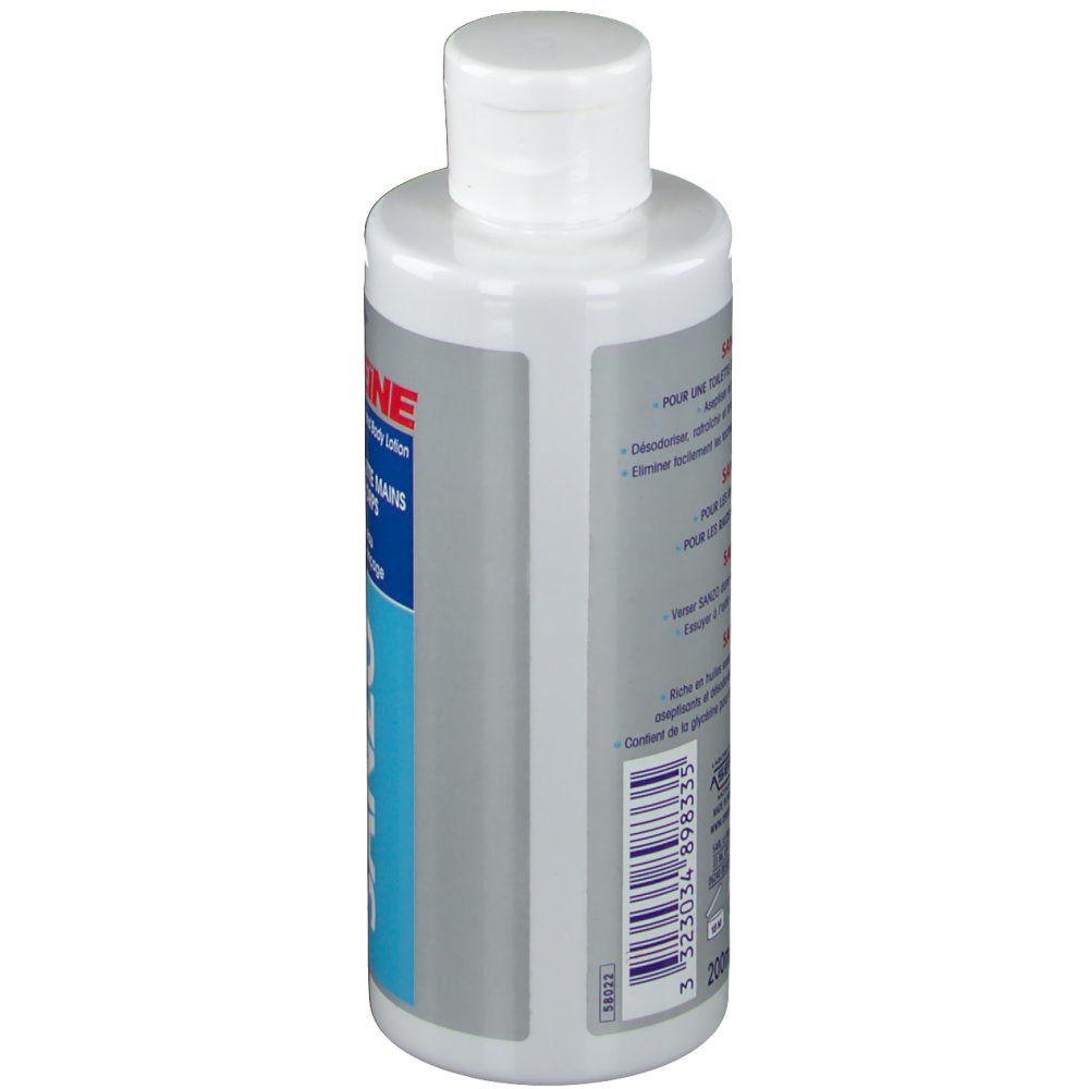 Flacone con tappo bianco. Sul retro codice a barre e testo. Nome del prodotto: SPORTS AKILEINE SANZO Hand and Body Lotion.