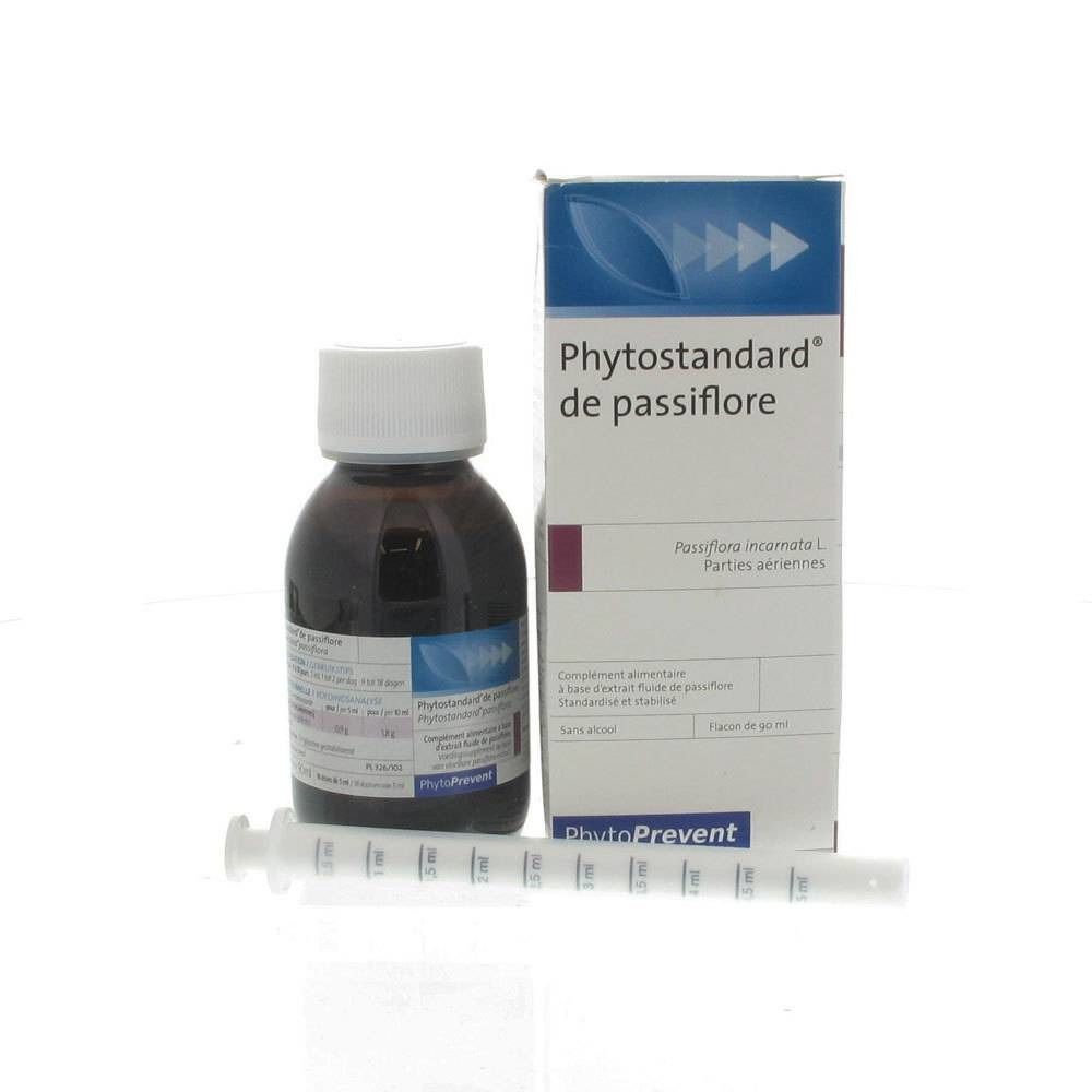 Flacone di vetro marrone e scatola con testo Phytostandard de passiflore. Siringa inclusa.
