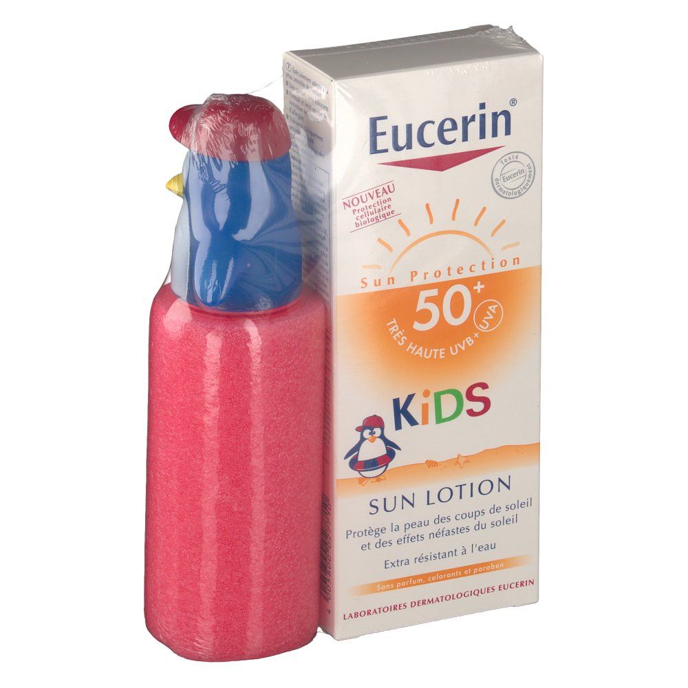 Lozione solare Kids SPF50+ e giocattolo acquatico. Confezione con nome del prodotto e illustrazione pinguino. Testo: Sun Lotion, resistente all'acqua.