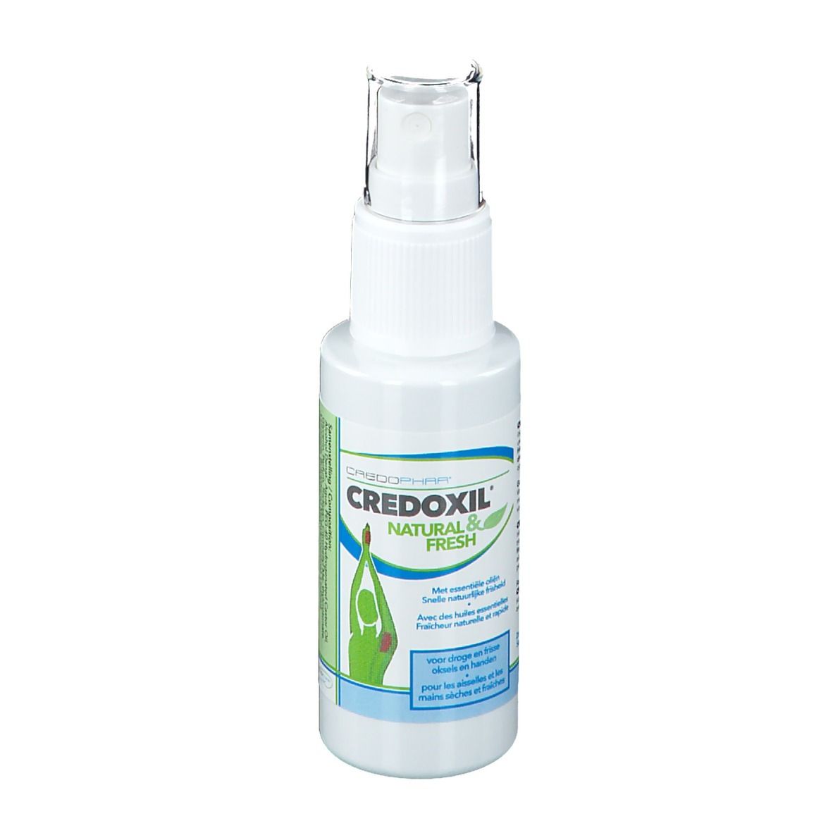 Flacone spray bianco con etichetta CREDOXIL NATURAL & FRESH. Logo verde con persona. Erogatore trasparente.