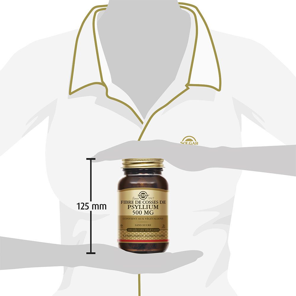 Persona che tiene in mano il flacone. Metro che mostra 125 mm. Flacone: SOLGAR Psyllium Husks Fibre 500 mg.