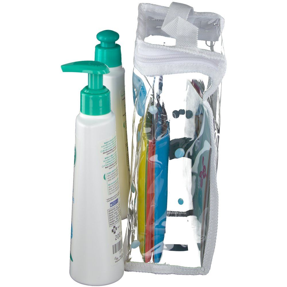 Borsa trasparente con prodotti. Contiene due flaconi Galenco Baby e spazzole colorate.