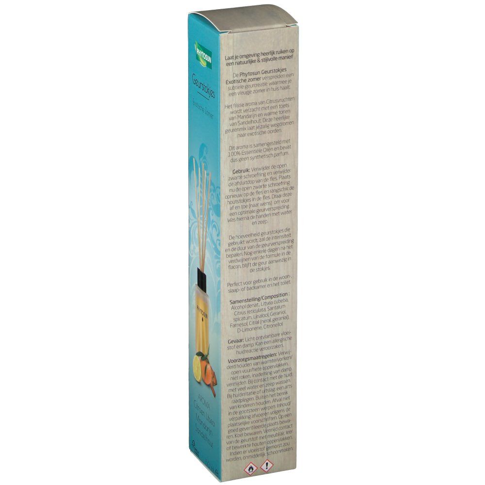 Confezione stretta con testo. Scritta: Phytosun. Testo in più lingue. Illustrazione di limone, mandarino e bastoncini.