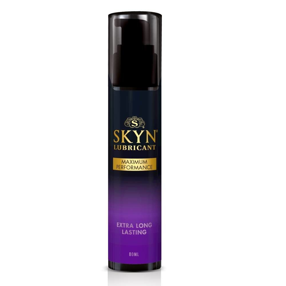 Flacone con dosatore nero. Scritta SKYN LUBRICANT, sotto MAXIMUM PERFORMANCE e EXTRA LONG LASTING. 80ml.