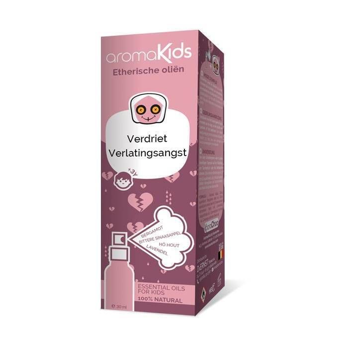 Confezione rosa con nome del prodotto e illustrazioni. Contiene un flacone di vetro marrone con vaporizzatore.