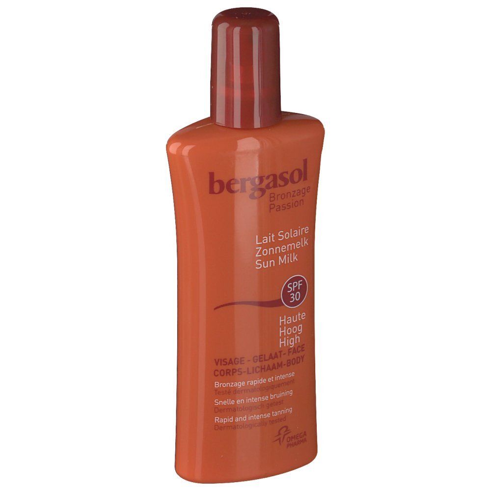 Flacone marrone con tappo marrone. Scritta: Bergasol. Testo: Lait Solaire SPF30.