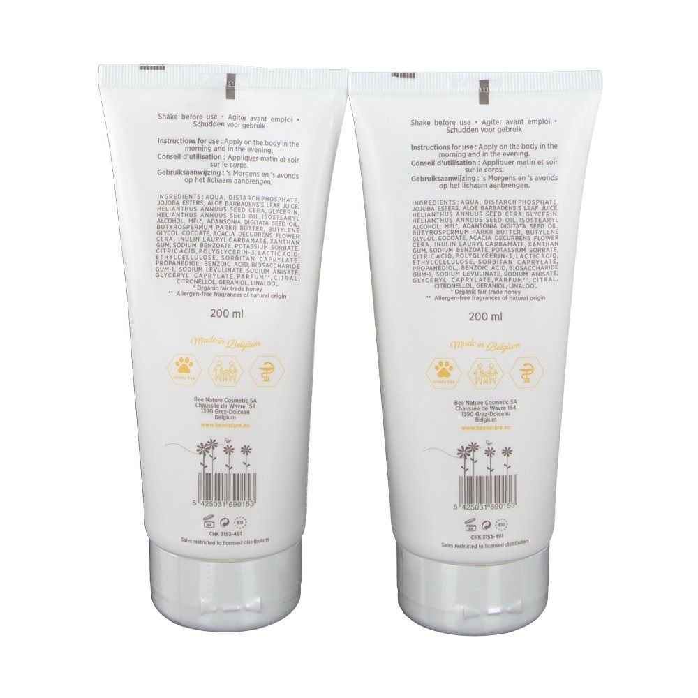 Vista posteriore di due tubi di Body Milk. Tubi bianchi con informazioni sul prodotto e ingredienti.