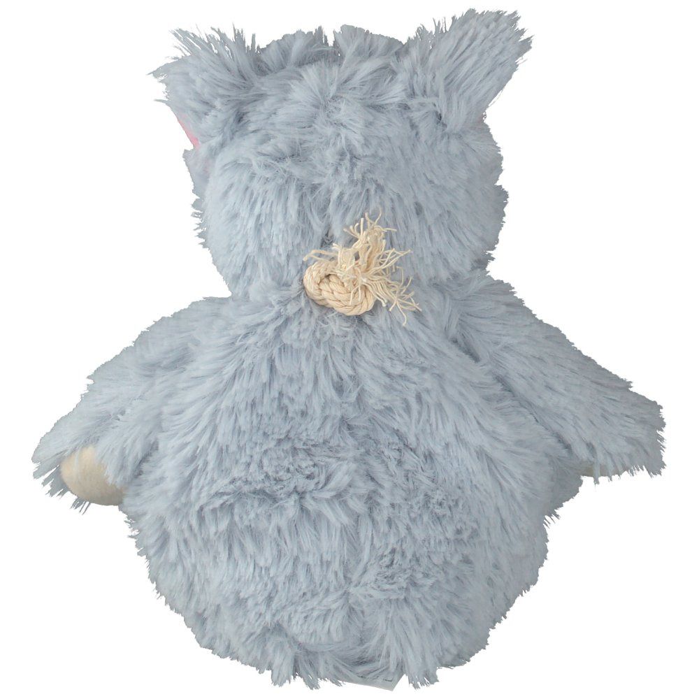 Vista posteriore di un gatto di peluche grigio. Fiocco beige sul collo.