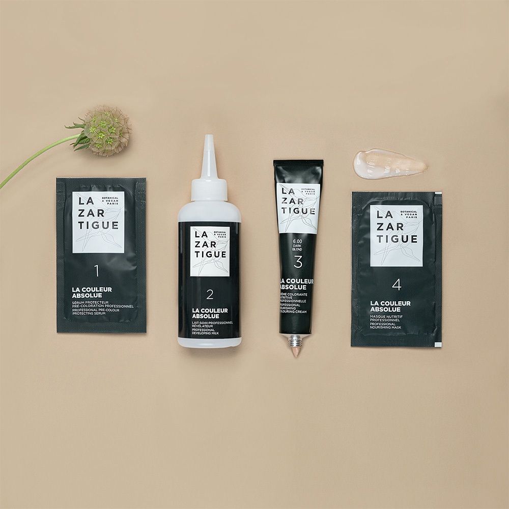 Kit di prodotti LAZARTIGUE La Couleur Absolue. Contiene flacone, tubo, bustina e crema.