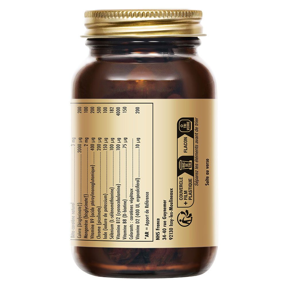 Retro del flacone. Etichetta con informazioni nutrizionali e del produttore.