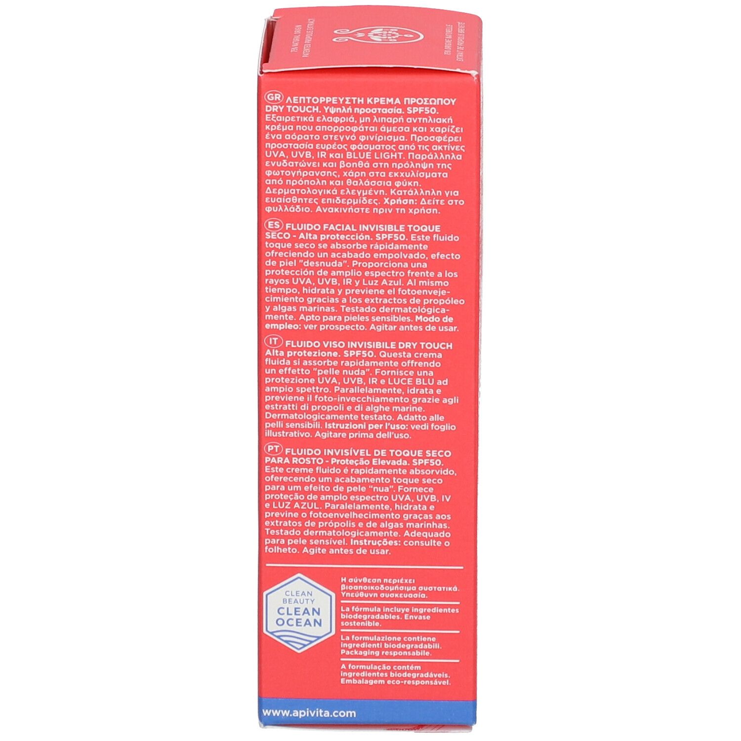 Scatola rossa. Testo multilingue. Scritta: APIVITA BEE SUN SAFE, SPF 50. Logo Clean Ocean.