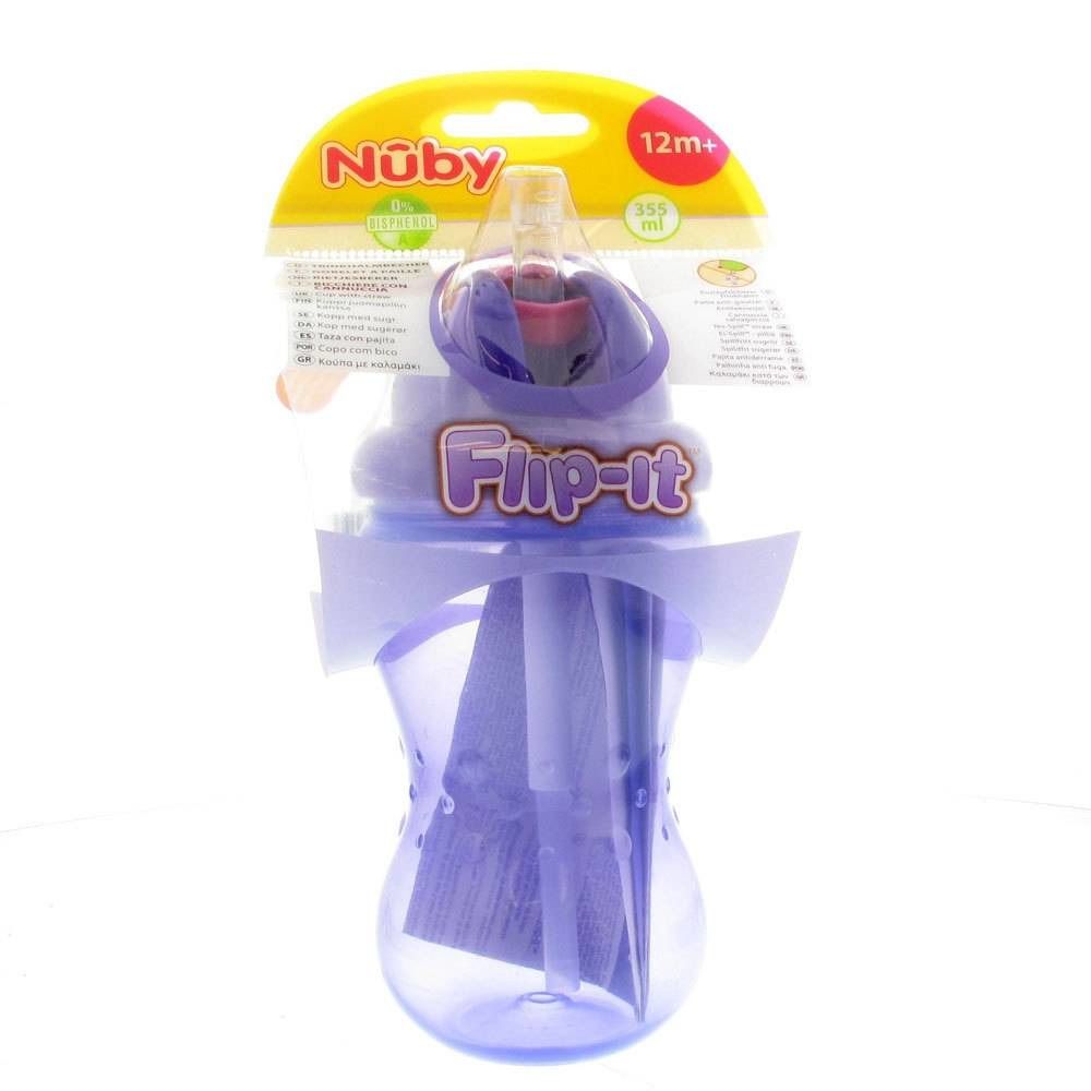 Tazza viola con cannuccia, confezionata. Scritta "Flip-it" e "Nûby". Adatta a bambini dai 12 mesi in su.