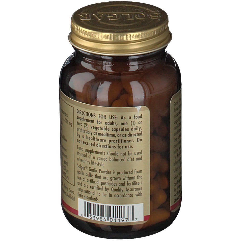 Retro del flacone. Etichetta con istruzioni per l'uso. Contiene anche informazioni sulla produzione.