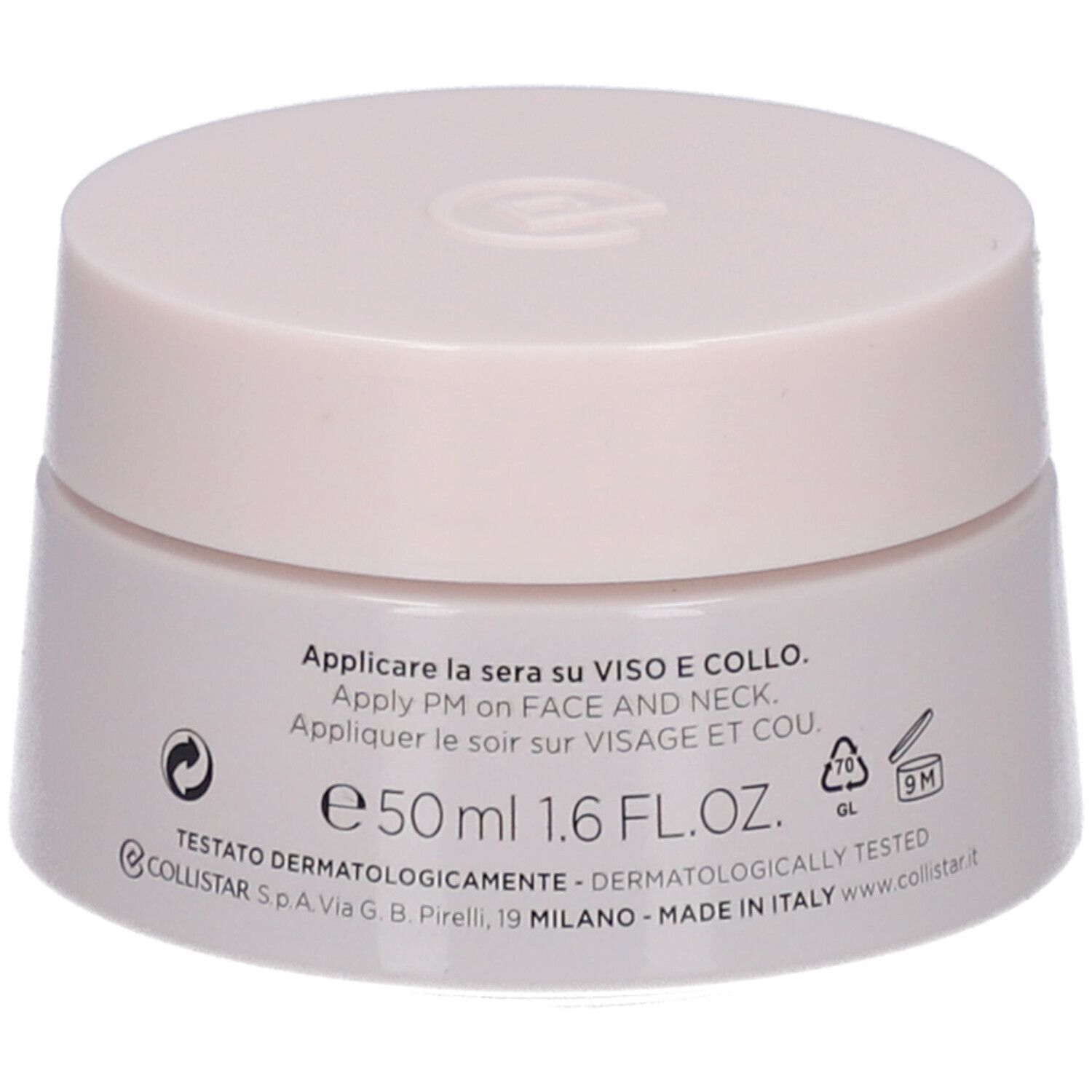 Vaso di crema con coperchio. Scritta: Applicare la sera su viso e collo. 50 ml. Testato dermatologicamente.