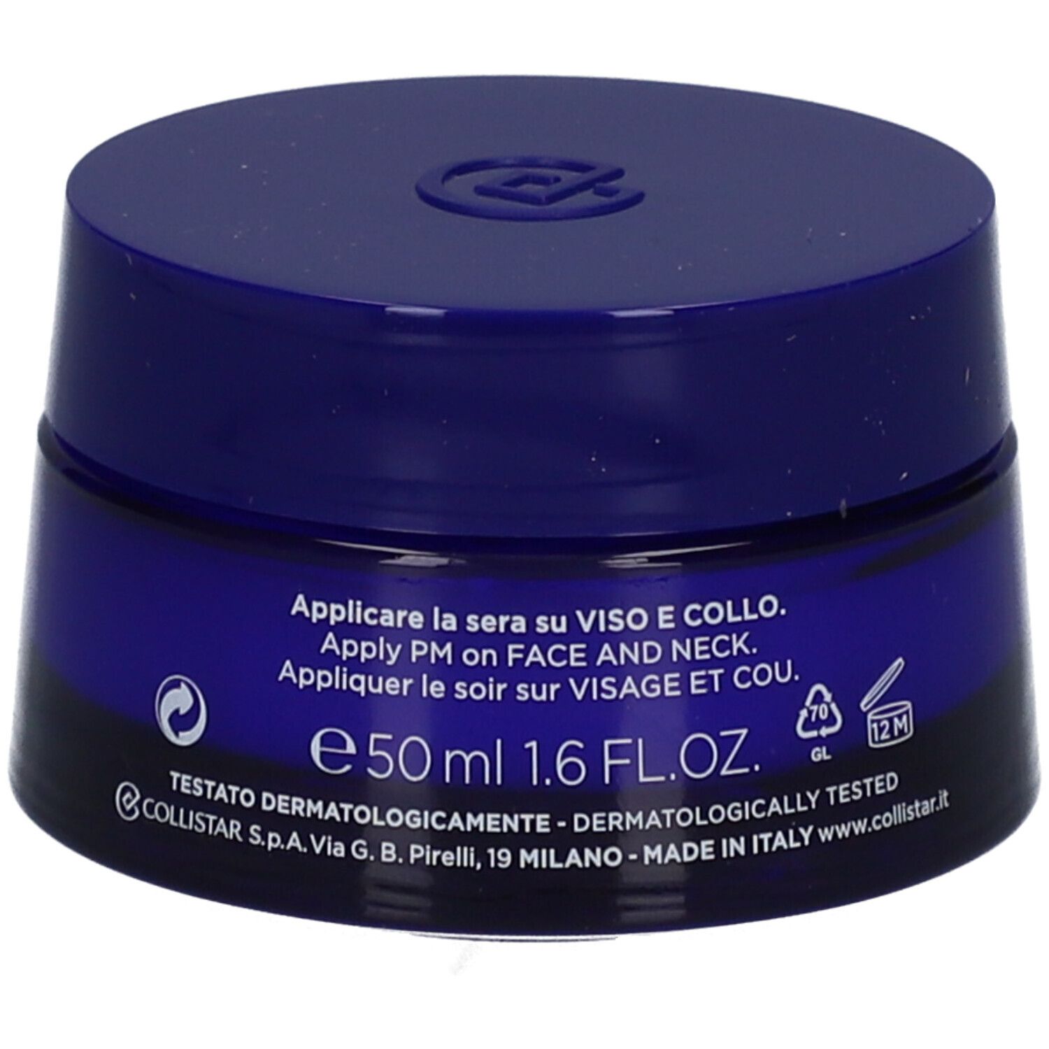Vaso di crema blu scuro. Scritta: 50 ml 1.6 FL.OZ. Testo: Applicare PM su VISO E COLLO. Simbolo 12M.