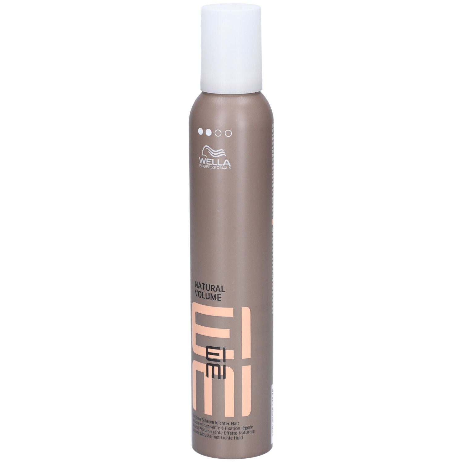 Flacone di mousse per capelli. Tappo bianco, contenitore marrone con scritta EIMI, NATURAL VOLUME e logo Wella.