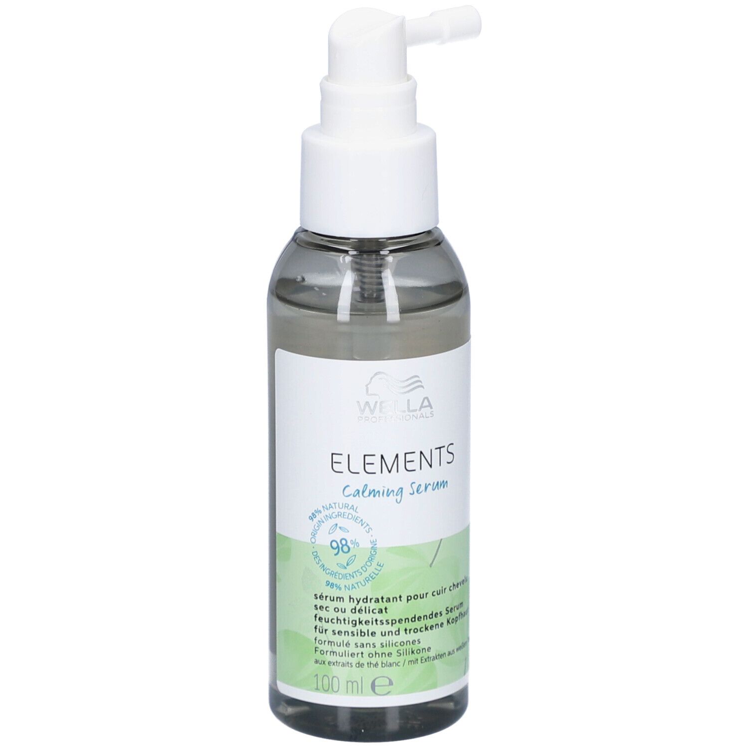 Flacone trasparente con erogatore bianco. Scritta: ELEMENTS Calming Serum. Etichetta verde e bianca con testo.