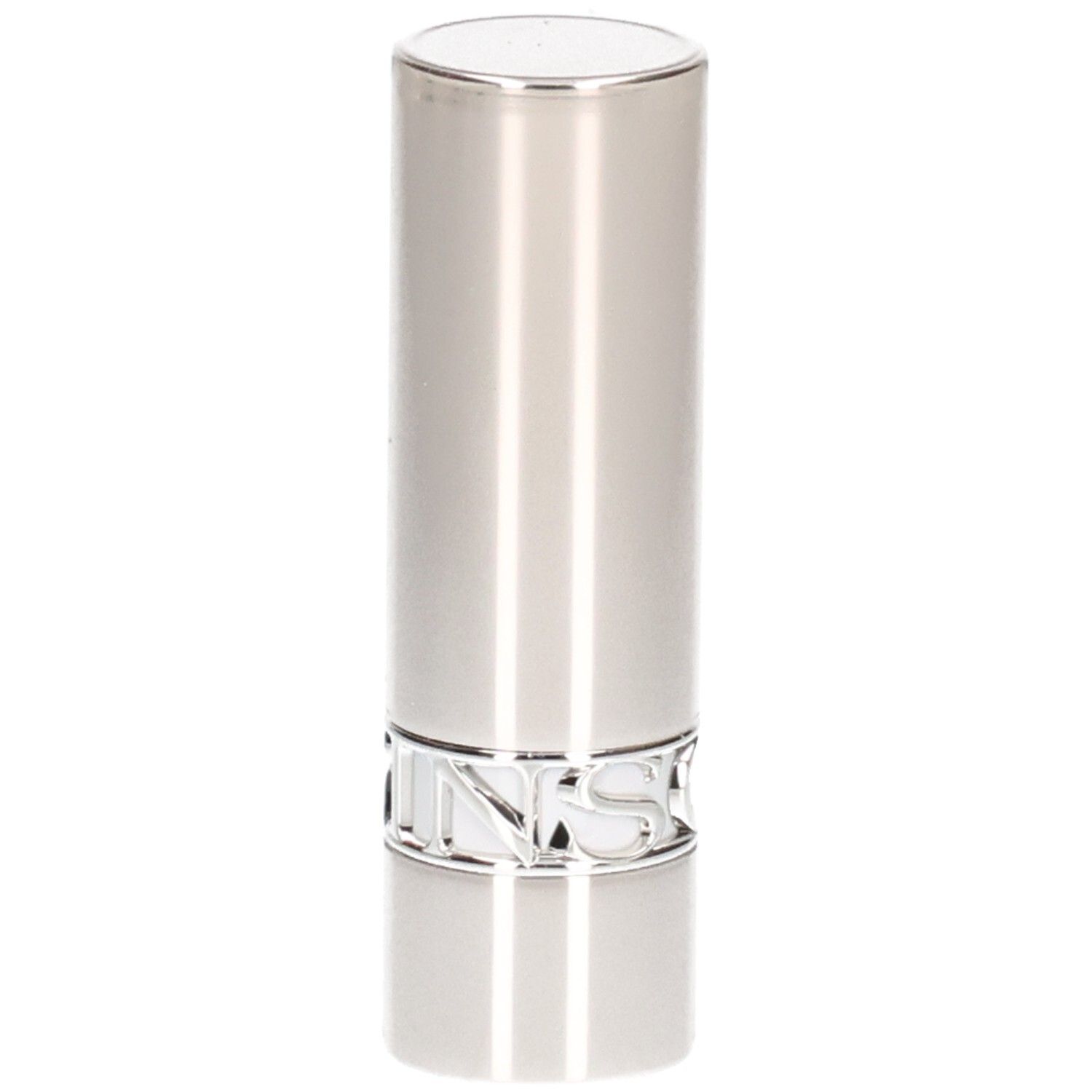 Tubo di rossetto argentato con linee verticali e un anello argentato.