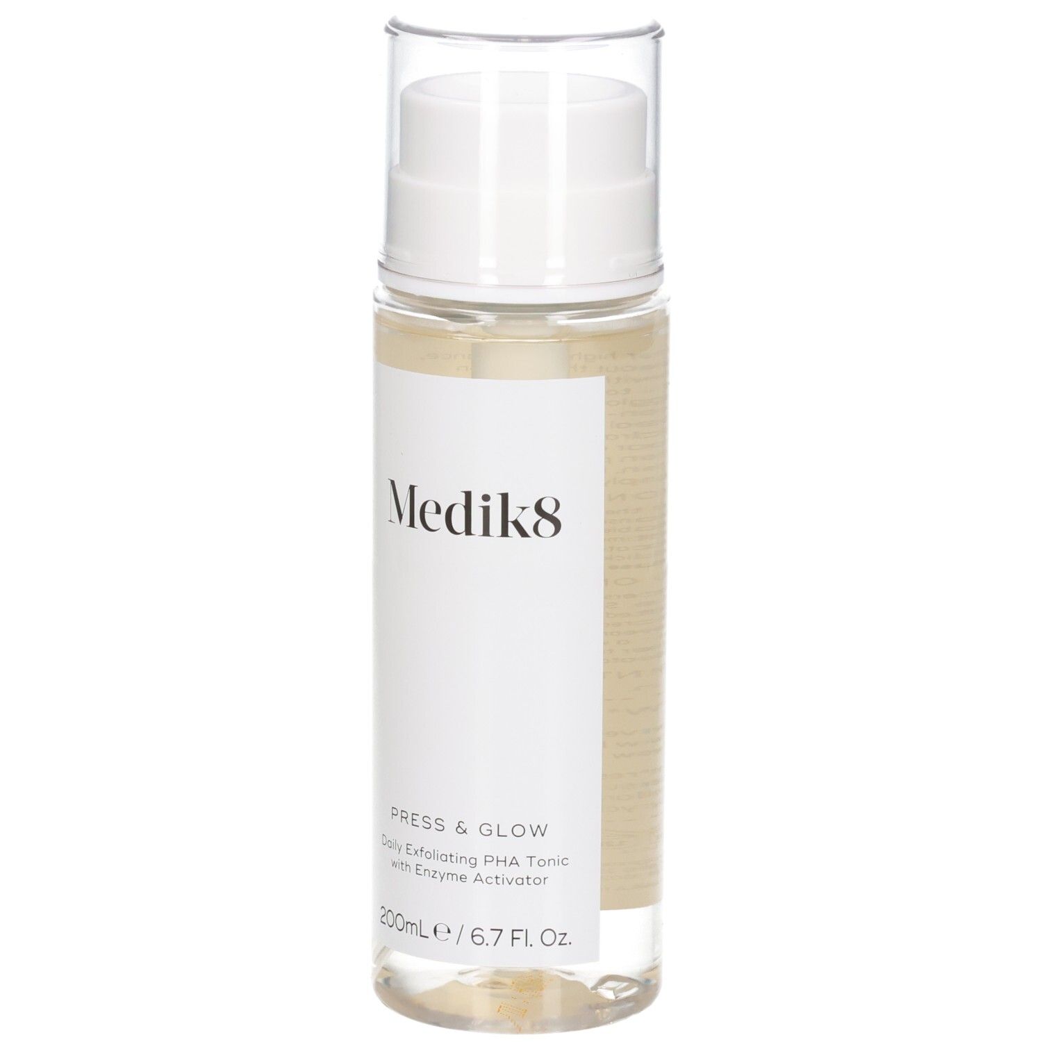 Medik8 Press & Glow Toner in flacone trasparente con erogatore a pompa bianco, vista frontale. Contiene 200ml.