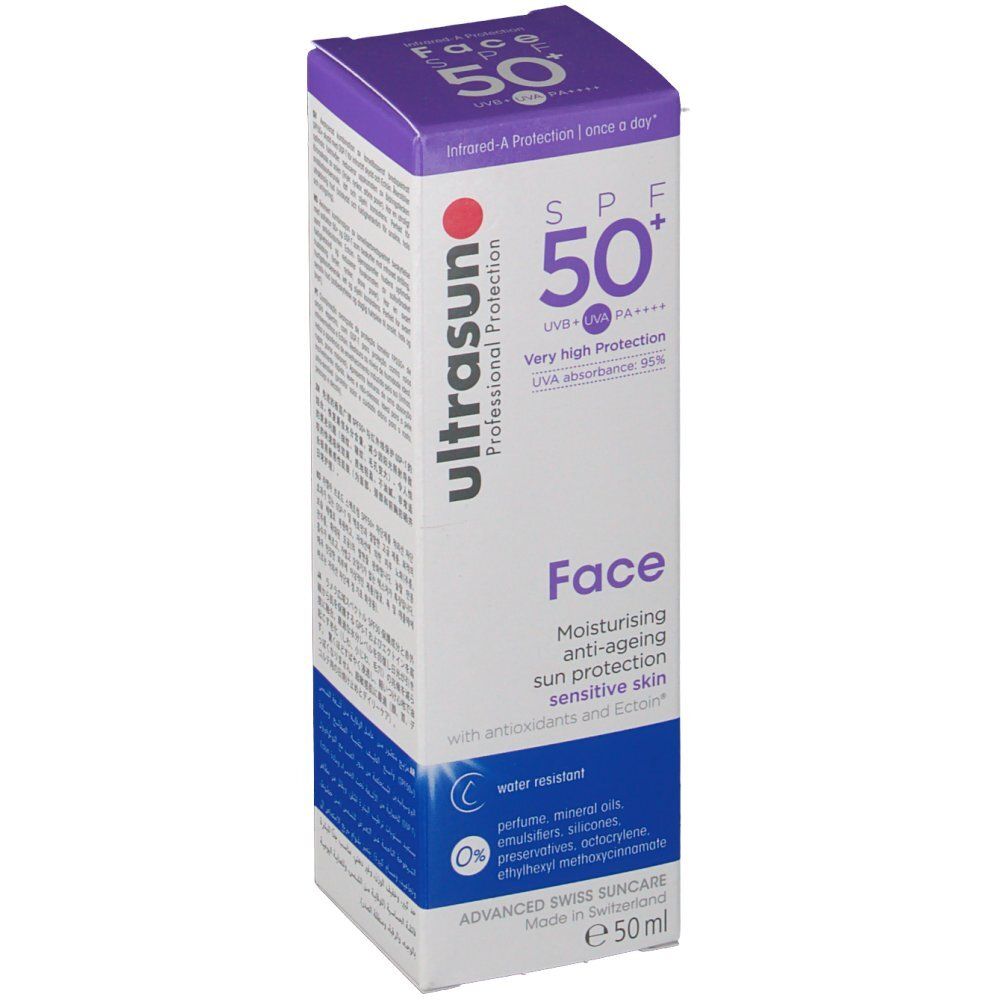 Confezione bianca e viola con informazioni sul prodotto. Testo: Ultrasun Face SPF50+, protezione molto alta, resistente all'acqua, pelle sensibile.