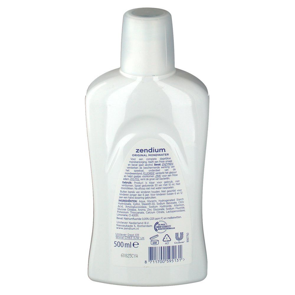 Retro del flacone bianco di collutorio Zendium. Testo in più lingue. Scritta: 500ml e.