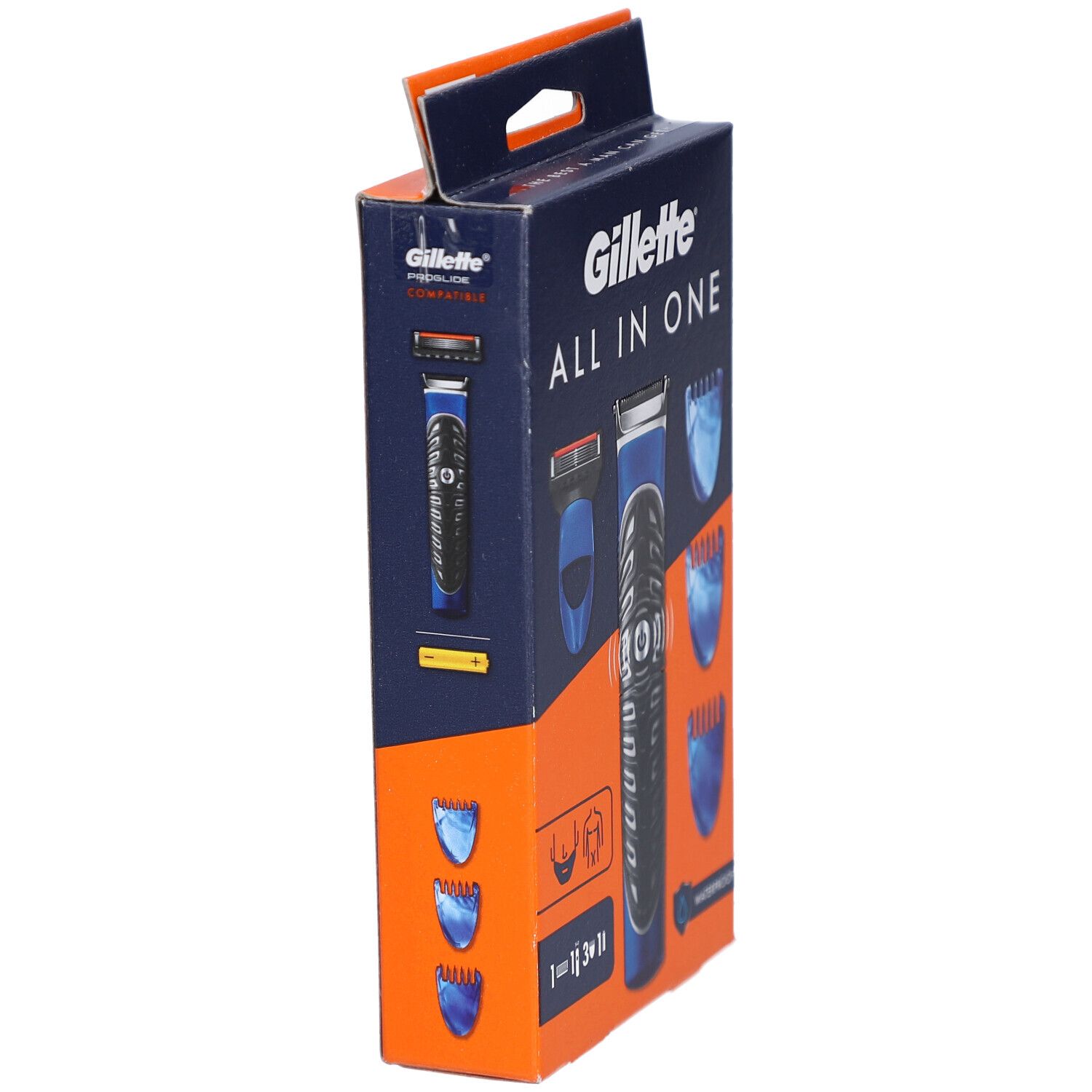 Confezione di un rifinitore blu Gillette All-in-One con vari accessori e pettini.