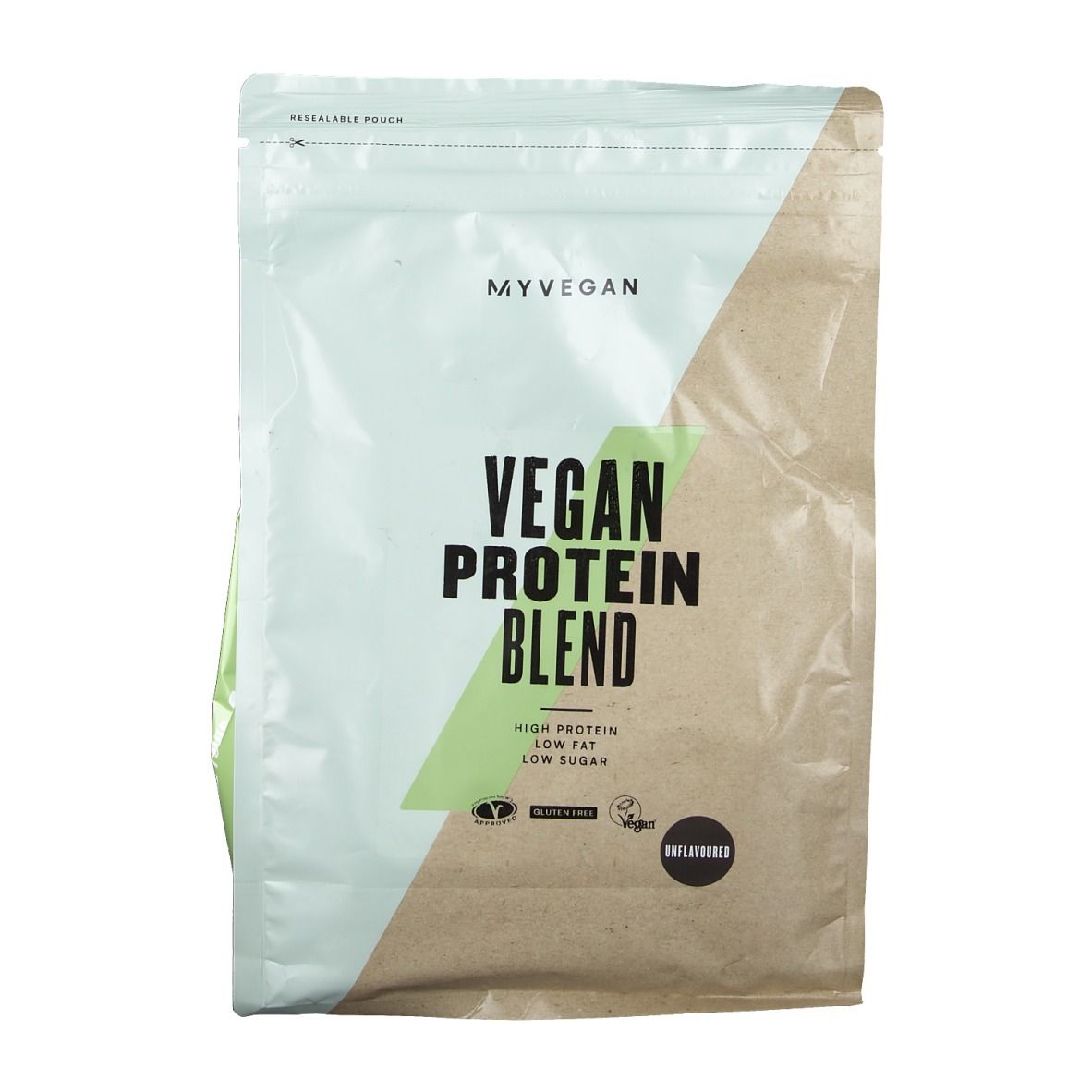 Sacchetto Myprotein Vegan Protein Blend. Indicazione "Unflavoured" e loghi.