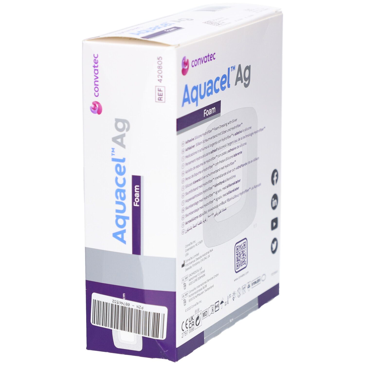 Confezione del prodotto, in diagonale. Marchio Convatec, nome Aquacel Ag Foam. Numero di riferimento 420805. Codice a barre.