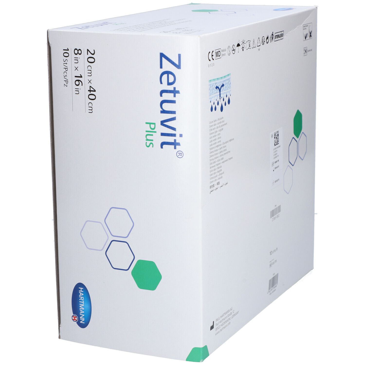 Confezione Zetuvit® Plus. Scatola bianca con nome del prodotto, dimensioni e logo Hartmann. Vista obliqua.