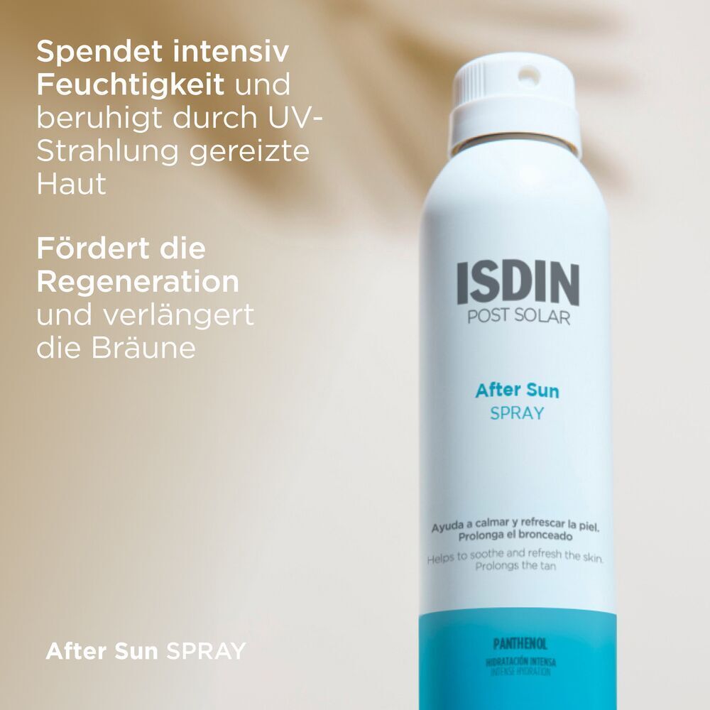 Flacone spray bianco. ISDIN Post Solar After Sun Spray. Testo: Idrata, lenisce la pelle.