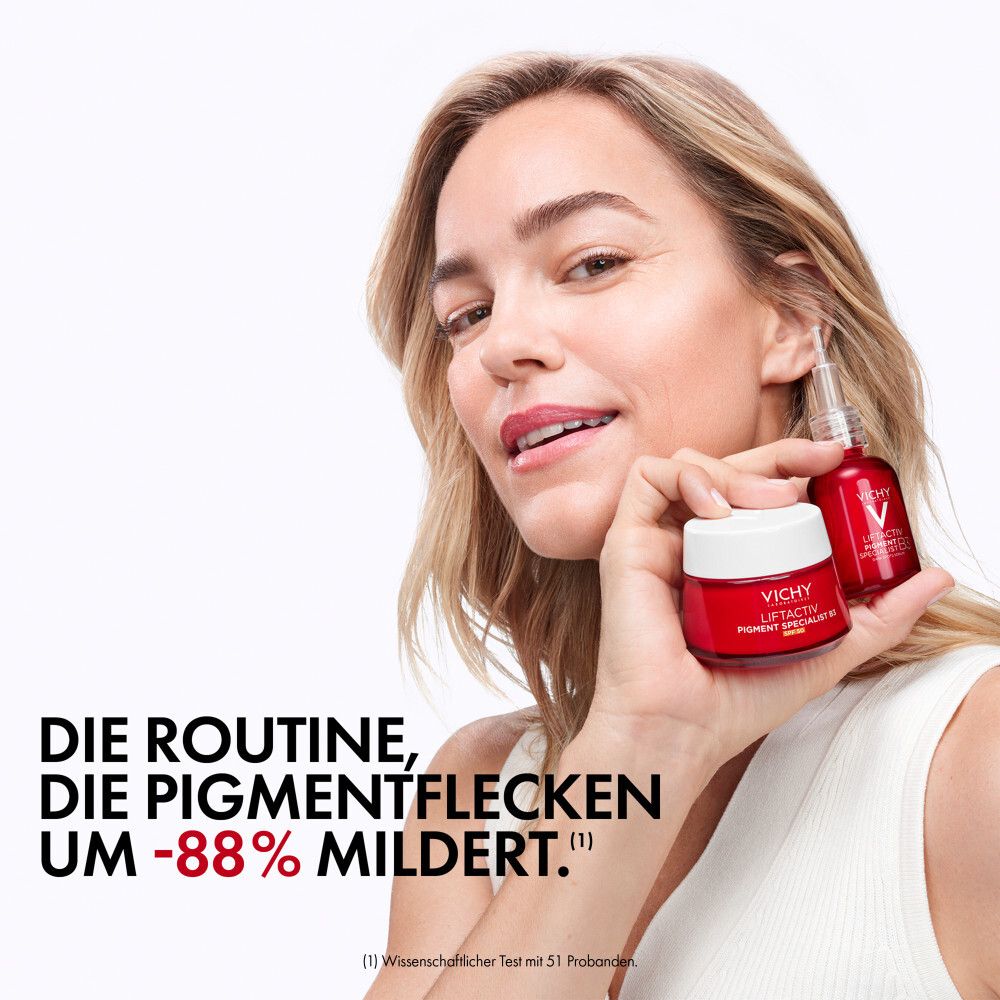 Donna tiene siero e crema Vichy Liftactiv B3. Testo: La routine che attenua le macchie pigmentarie dell'88%.