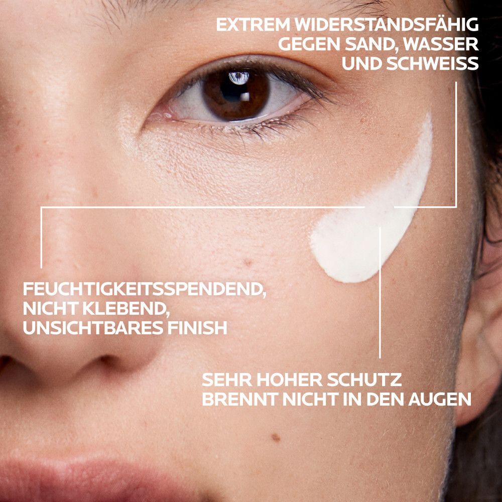 Viso con crema. Testo: Idratante, non appiccicoso, finish invisibile. Altissima protezione, non brucia gli occhi.