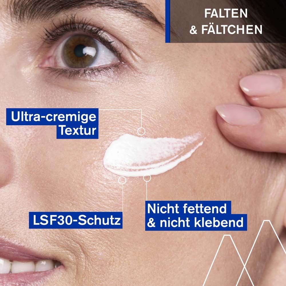 Pelle con crema. Texture, protezione SPF30, non grassa e non appiccicosa. Rughe e rughette.