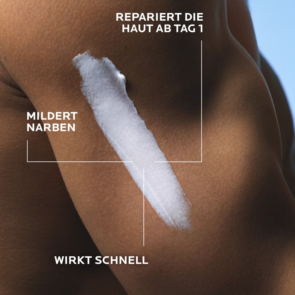 Braccio con crema. Testo: Ripara la pelle dal giorno 1, attenua le cicatrici.