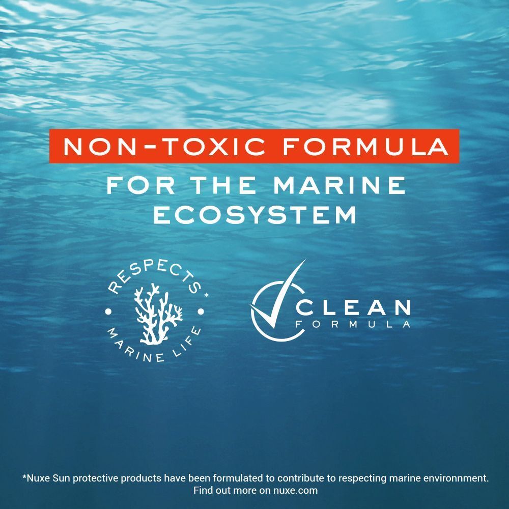Testo su sfondo blu: Formula non tossica per l'ecosistema marino. Loghi: Marine Life, Clean Formula.