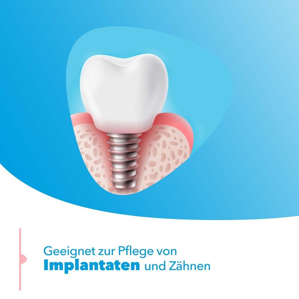 Modello di dente con gengiva. Testo: Maggiore concentrazione di ingredienti antibatterici.