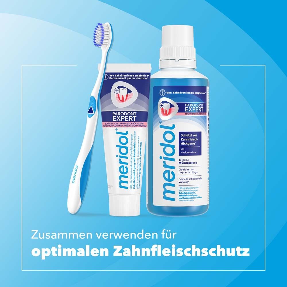 Dentista e paziente. Testo: Raccomandato dai dentisti e clinicamente testato.