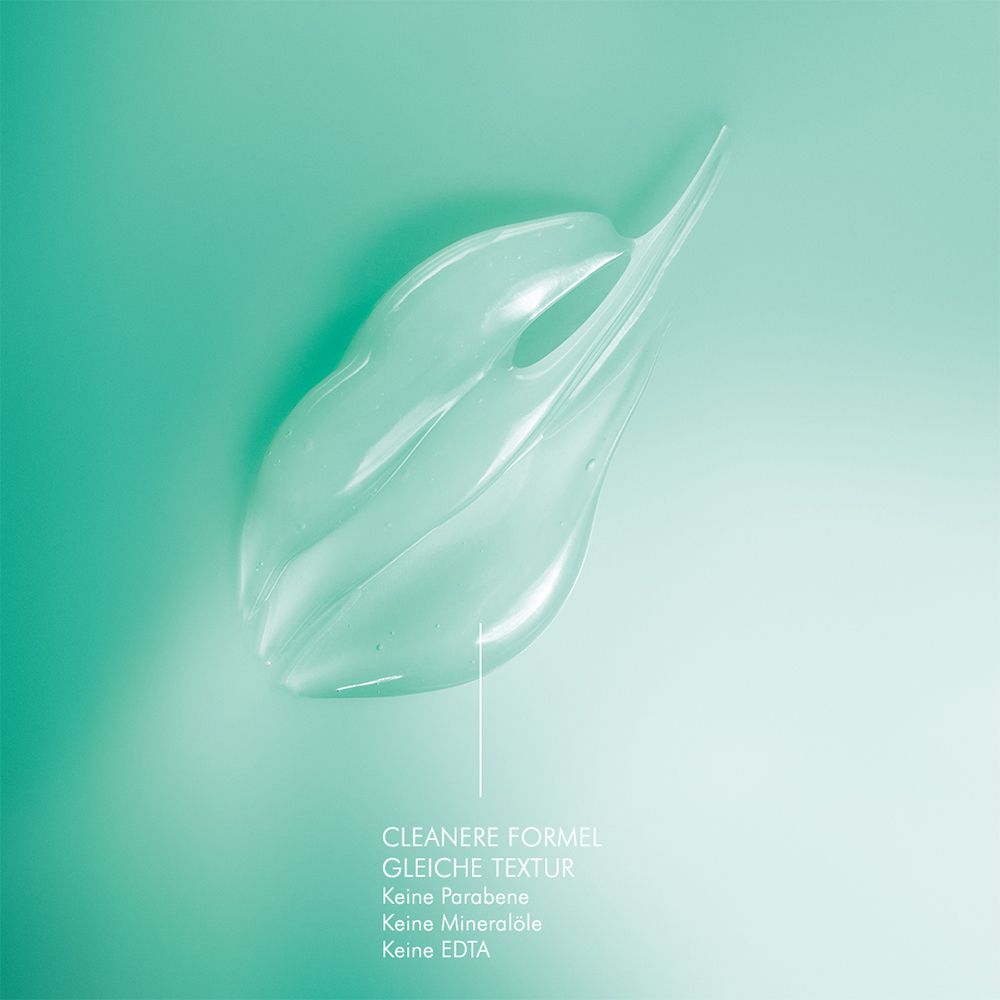 Texture gel su sfondo turchese. Testo: Formula più pulita, stessa texture, senza parabeni.