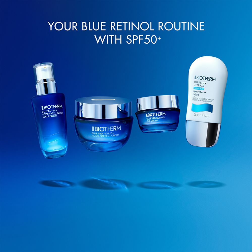 Prodotti blu su sfondo blu. Testo: YOUR BLUE RETINOL ROUTINE WITH SPF50+.