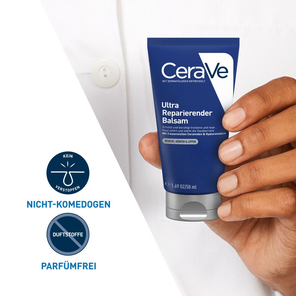 Persona che tiene un tubo di CeraVe Ultra Balsamo Riparatore. Non comedogenico, senza profumo.