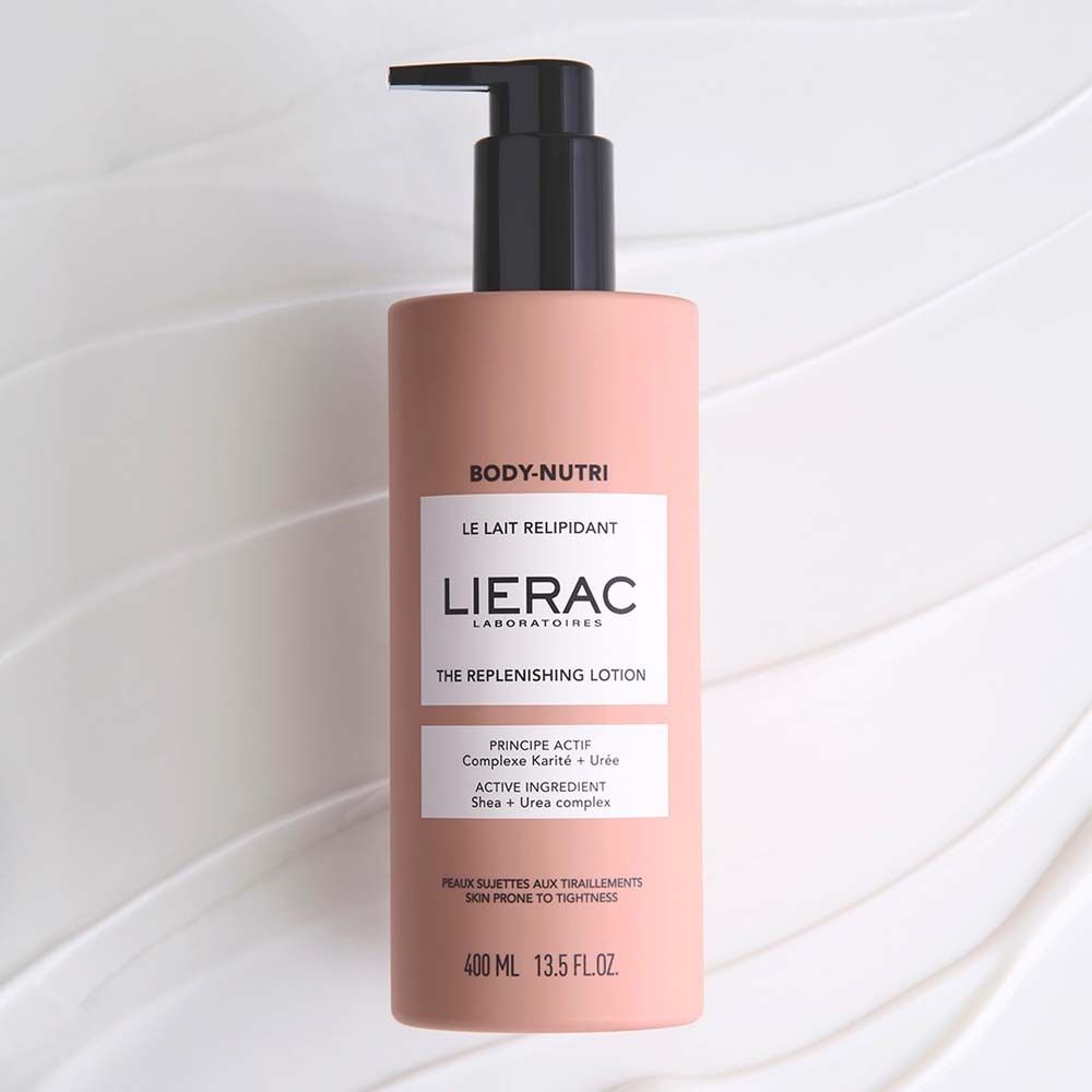 Flacone rosa con dosatore nero. Scritte: LIERAC, BODY-NUTRI, THE REPLENISHING LOTION. 400 ml.