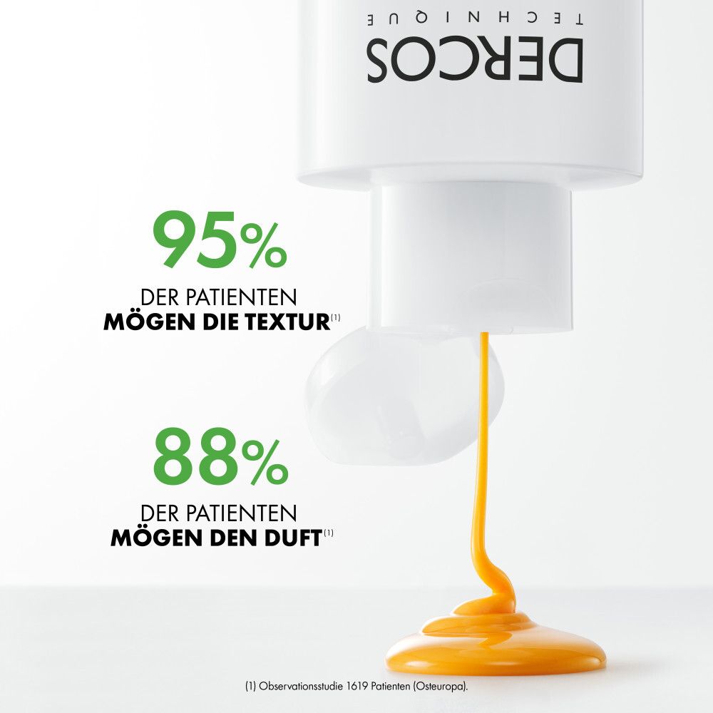 Uomo con shampoo Dercos 2in1. 2in1: Elimina fino al 100% della forfora.