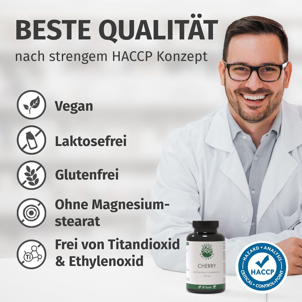 Uomo in camice da laboratorio accanto a una bottiglia di capsule di ciliegia GREEN NATURALS, con icone vegan, senza lattosio, senza glutine.